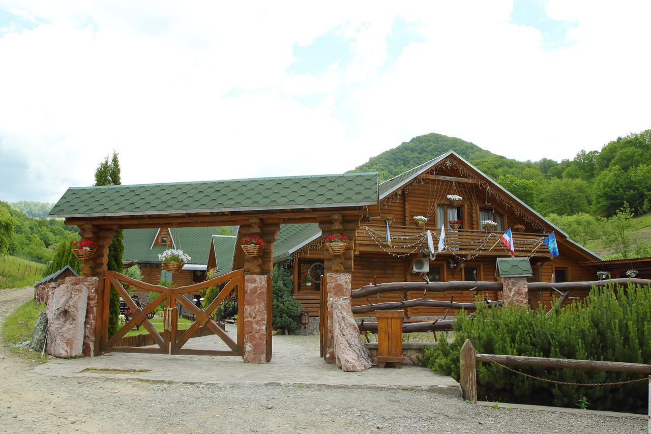 Ski Complex Velikiy Kalyny Exteriör bild